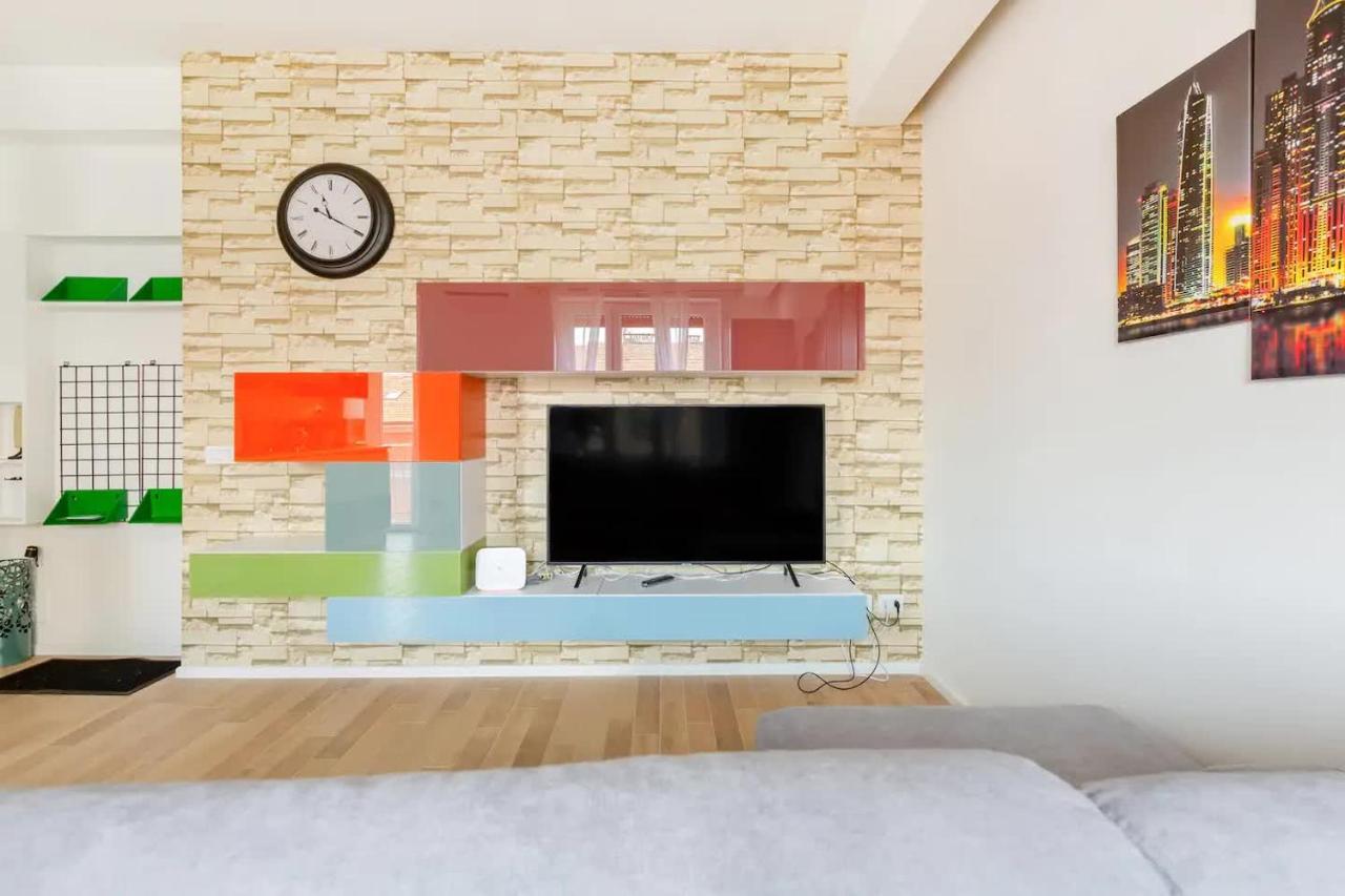 Central Maya Apartment ミラノ エクステリア 写真