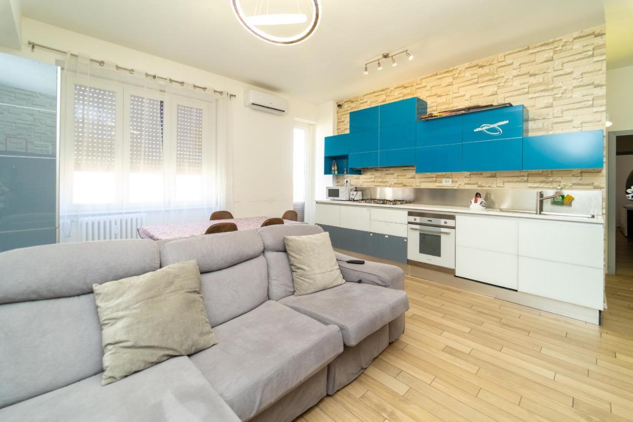 Central Maya Apartment ミラノ エクステリア 写真